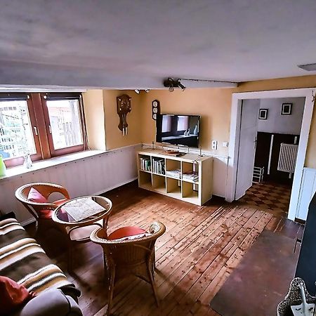 Familienfreundliches Ferienhaus Mit 3 Schlafzimmern Oldisleben Exterior photo