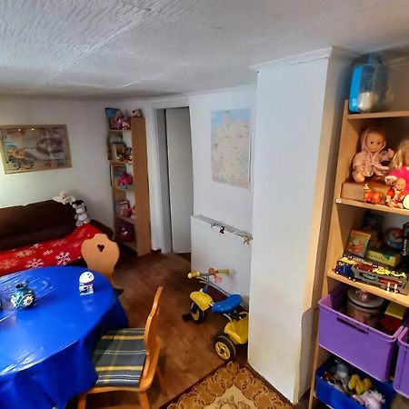 Familienfreundliches Ferienhaus Mit 3 Schlafzimmern Oldisleben Exterior photo