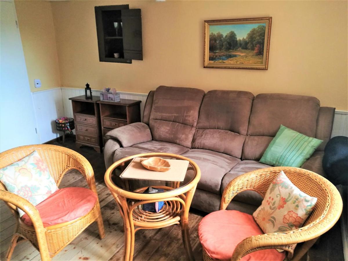 Familienfreundliches Ferienhaus Mit 3 Schlafzimmern Oldisleben Exterior photo
