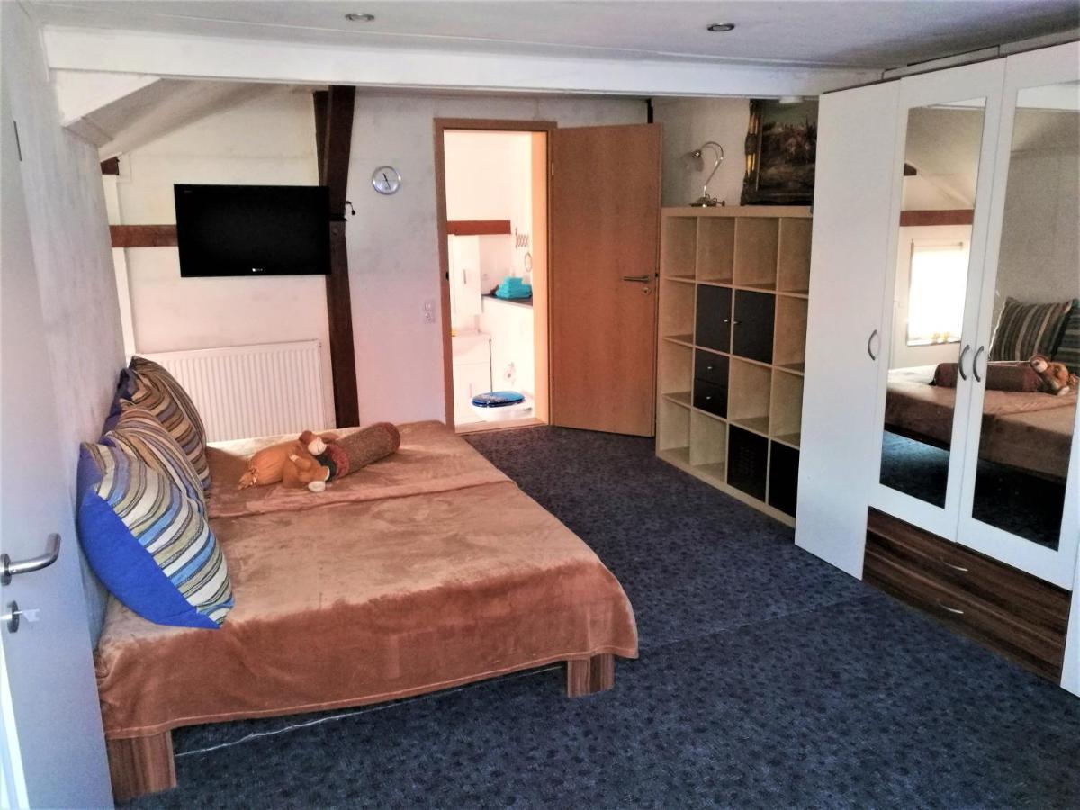 Familienfreundliches Ferienhaus Mit 3 Schlafzimmern Oldisleben Exterior photo