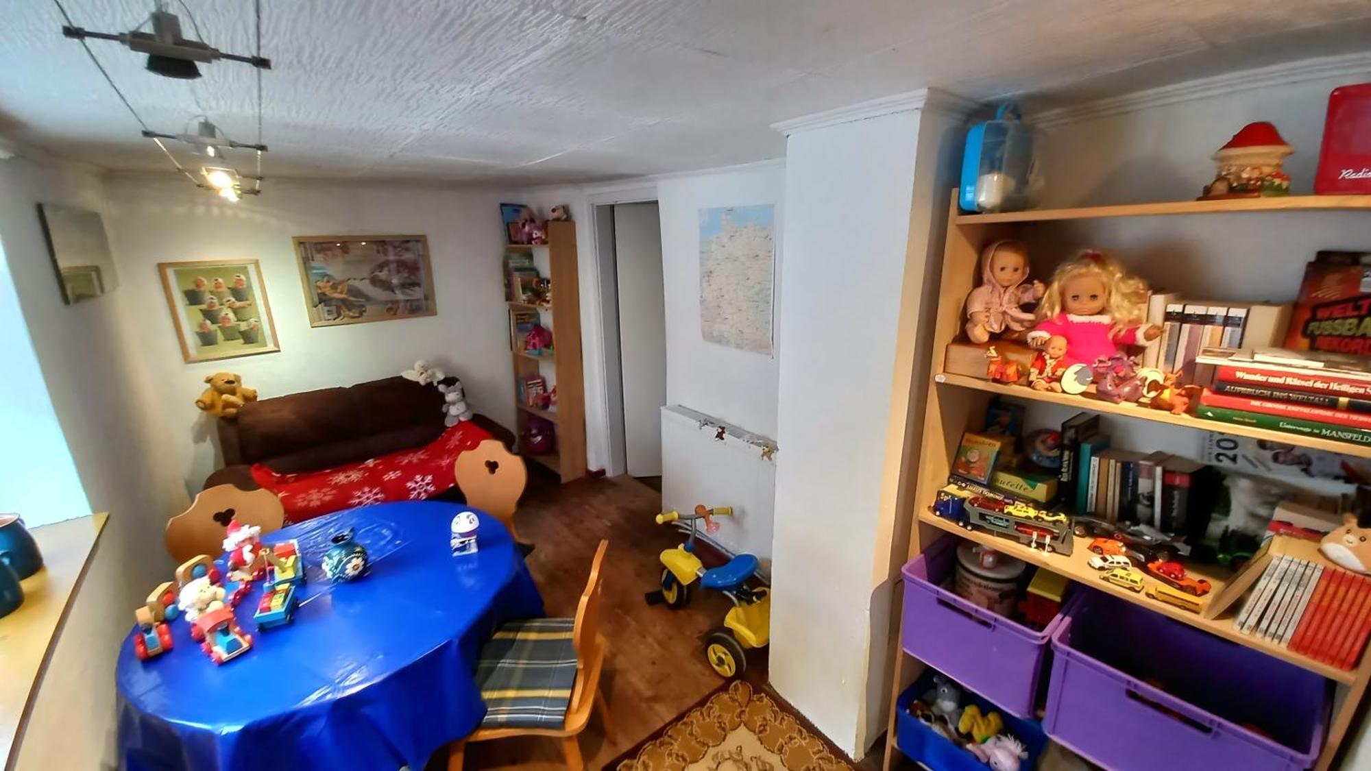 Familienfreundliches Ferienhaus Mit 3 Schlafzimmern Oldisleben Exterior photo